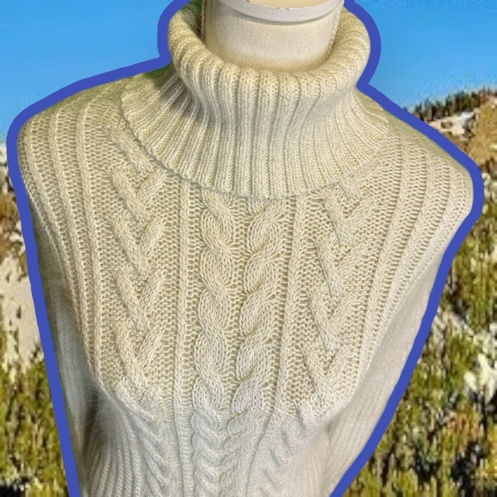 Eddie Bauer Vintage Cream & Silver Metallic Cable Knit Angora-Blend Sweater Sz S - Picture 4 of 12